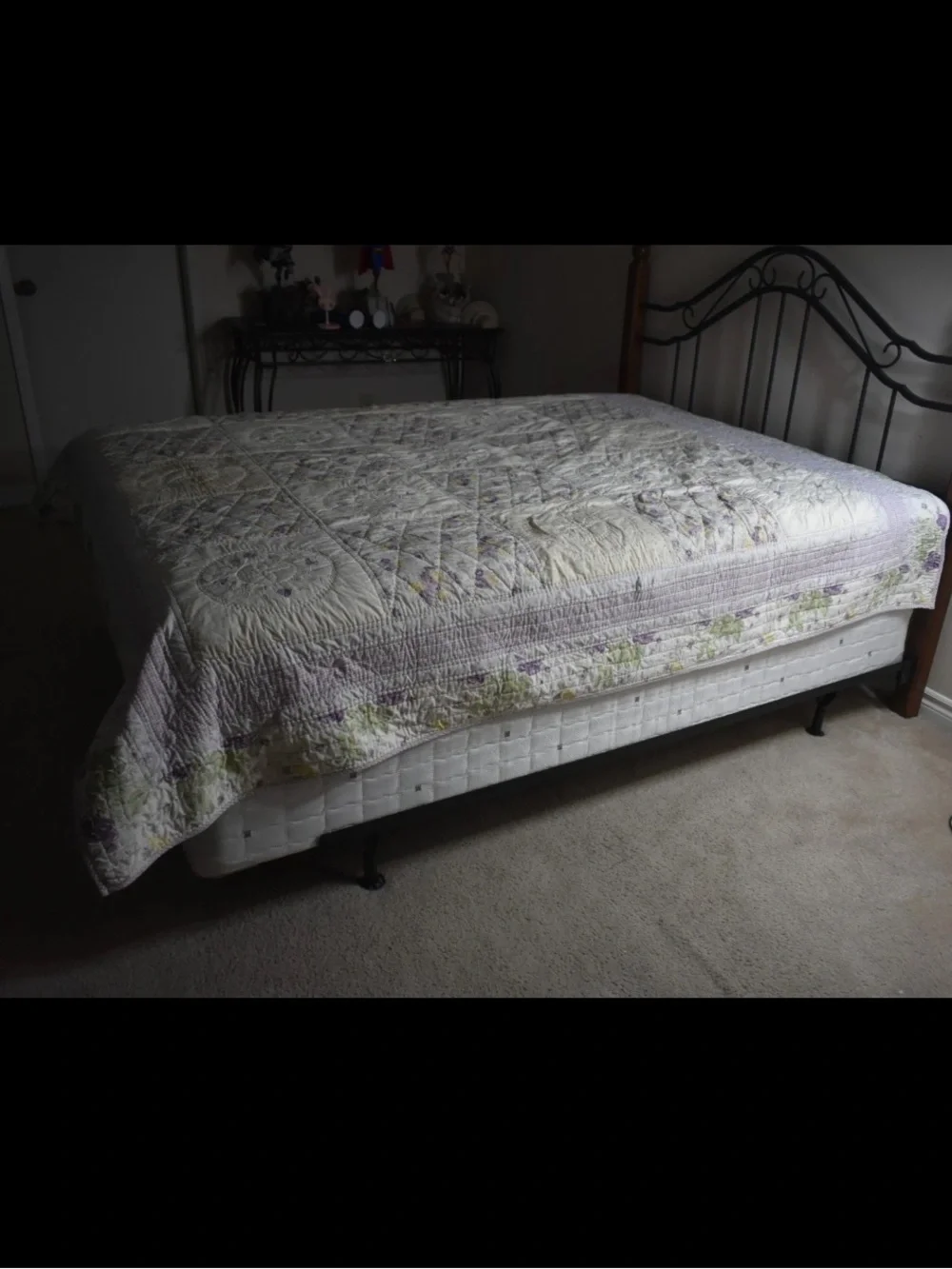 Vintage Quilt Full Queen Blanket Floral Flower embroidered Beads Country Cottage